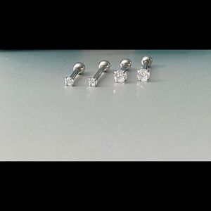 2Tiny Silver Piercing CZ size 3mm, Bar Length: 8mm